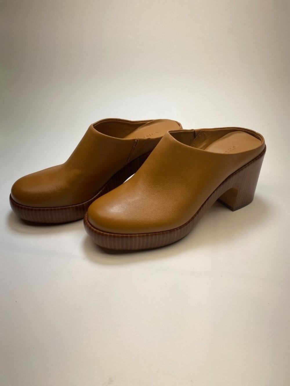 Vince Navina Womens Tan Leather Platform Clog Sz 6.5